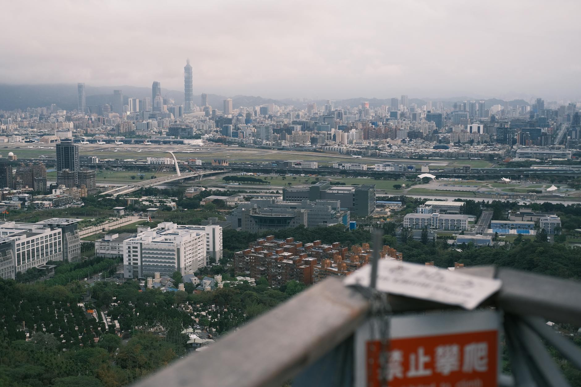 美簽QA:台灣人申請美國F1學生簽證,就業導向的超詳細準備清單一次看
