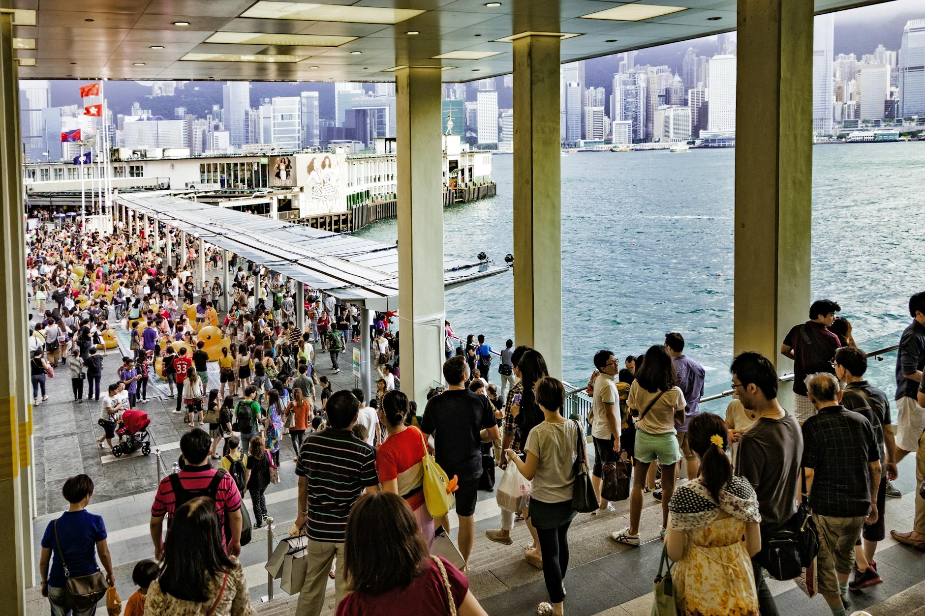七年永居期间出境天数上限 + 港府容忍度
