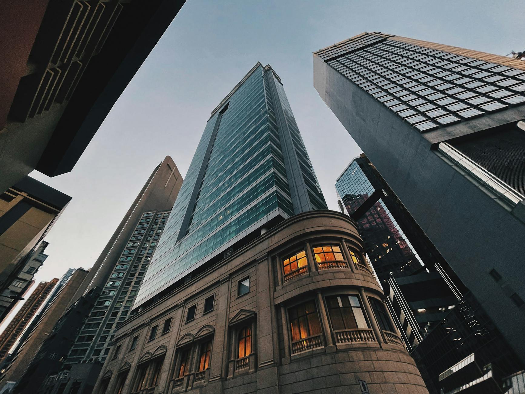 NCE 港股 IPO 锁仓 / 私募基金 / 房地产基金选项