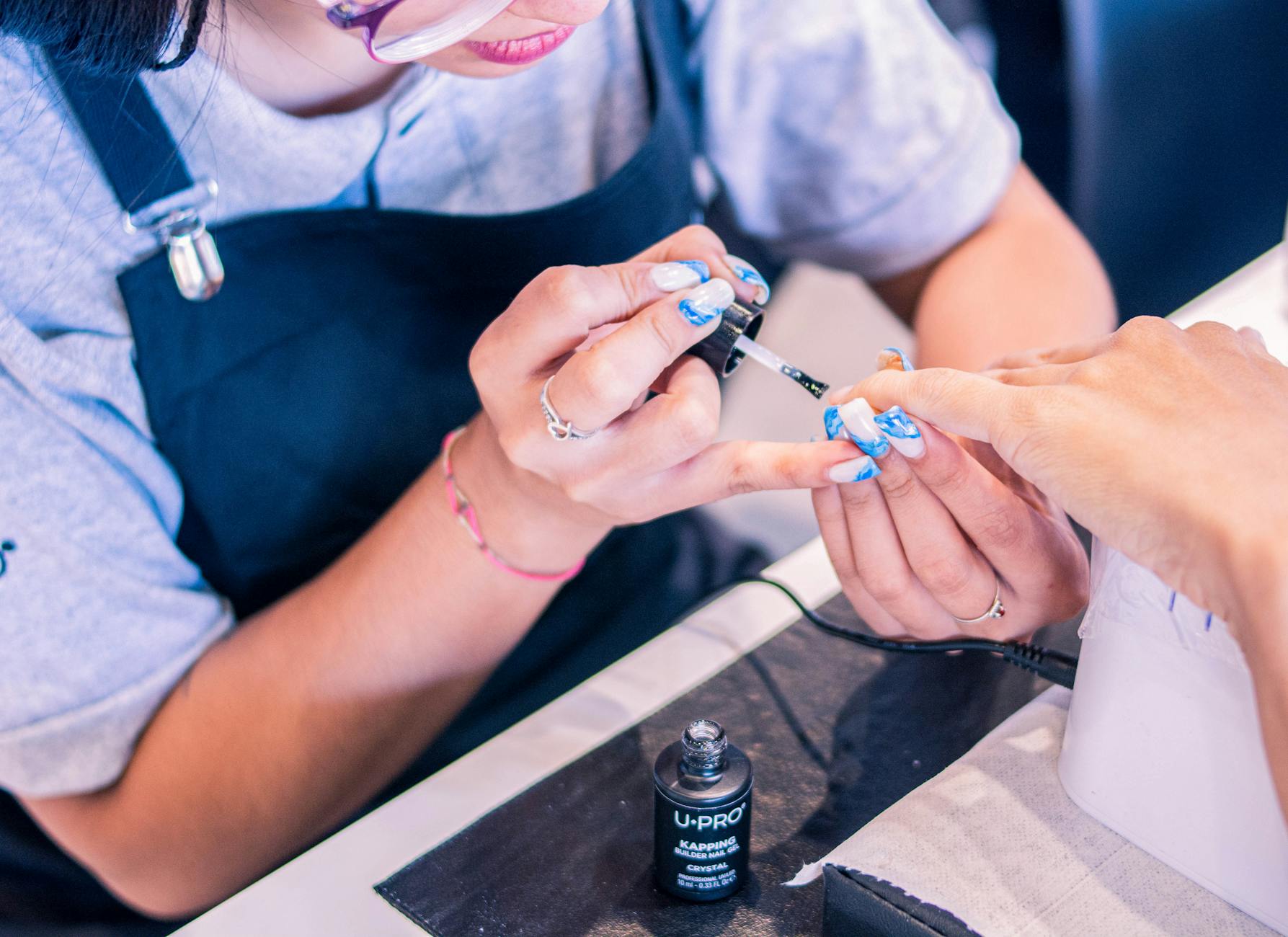 Úc 2026: Chi phí học nail cho người Việt bao nhiêu?