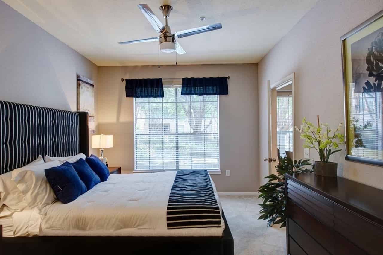 Greenbriar Park — student accommodation in Houston, United States