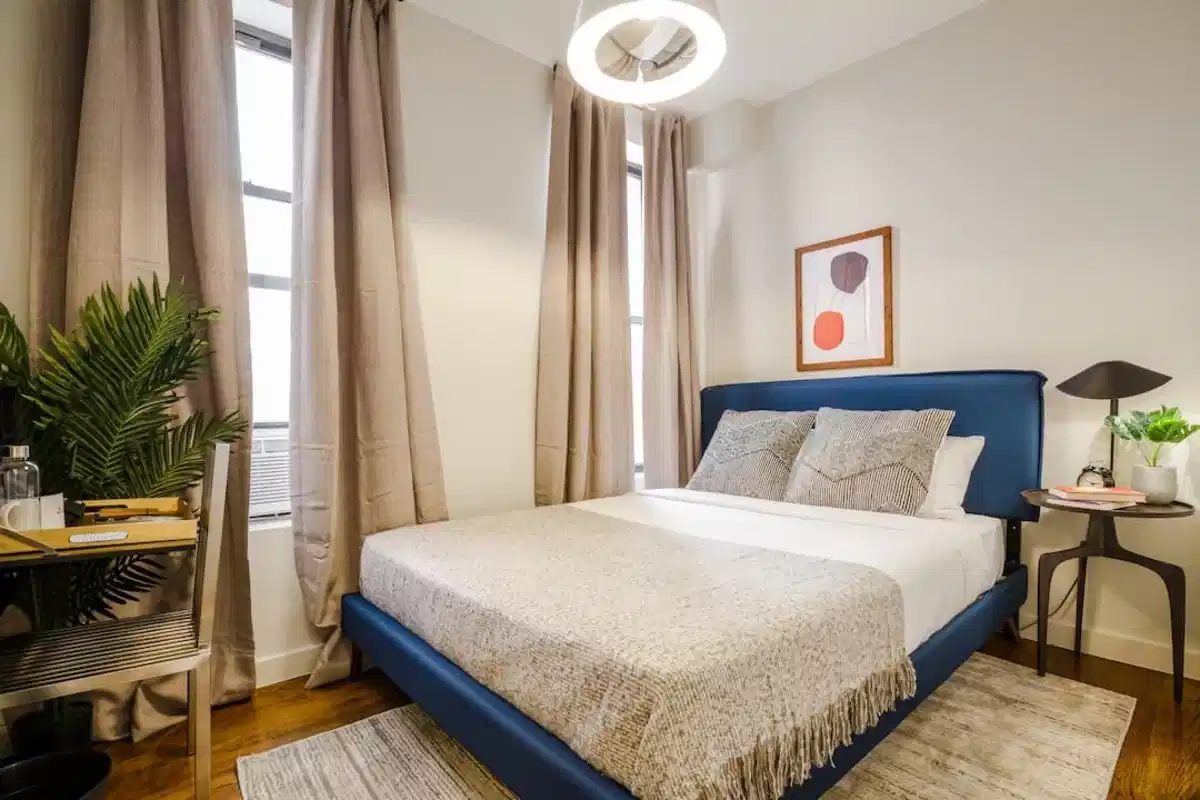 June Homes 10002 — student accommodation in New York City, United States