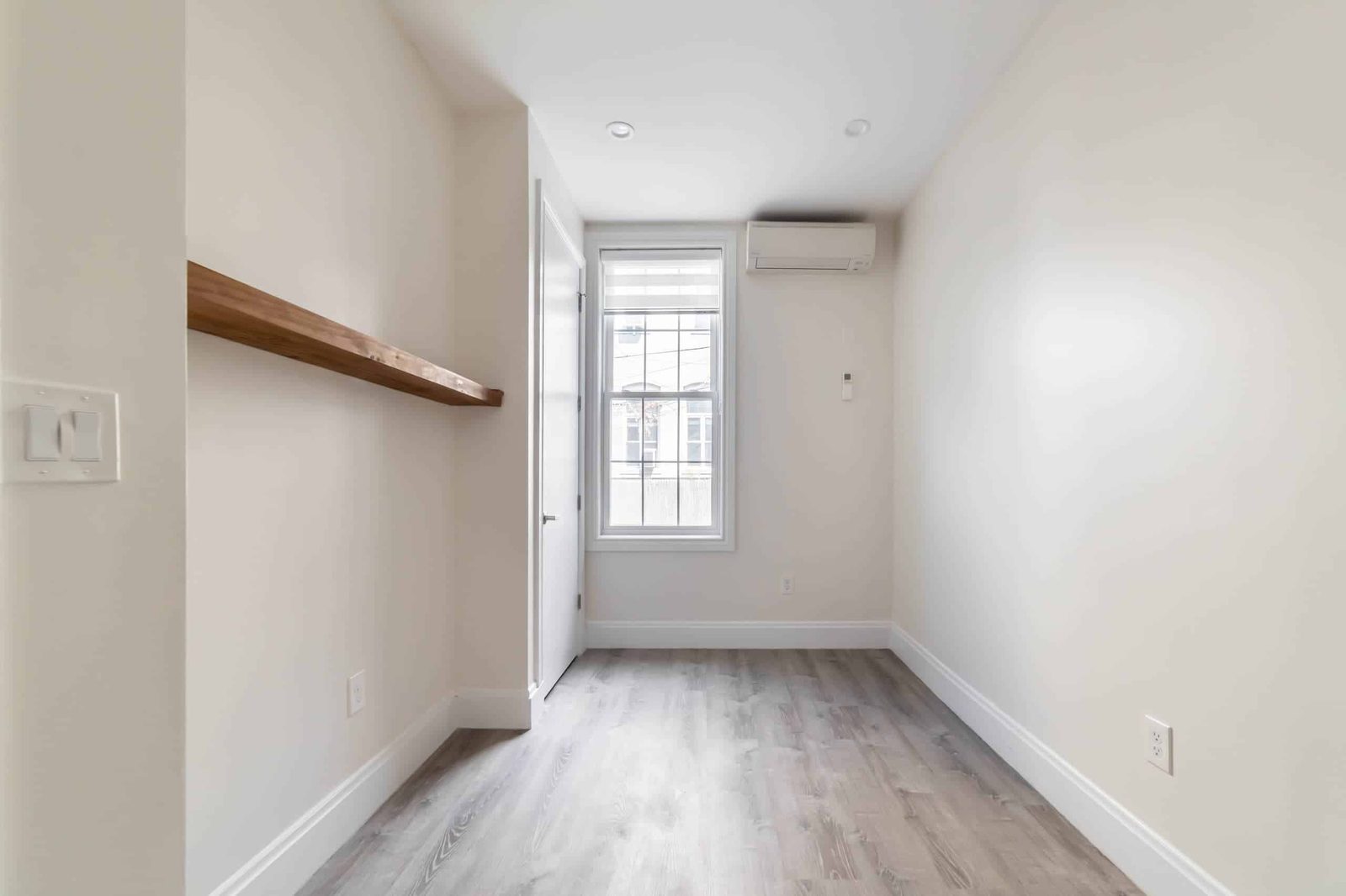 June Homes 11222 — student accommodation in New York City, United States