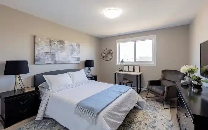 Woodroffe Place — student accommodation in Ottawa, Canada