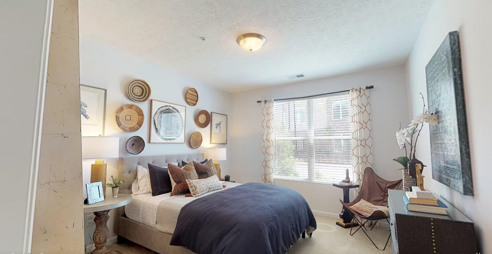 Graham Park At The Highlands — student accommodation in Bexley, United States
