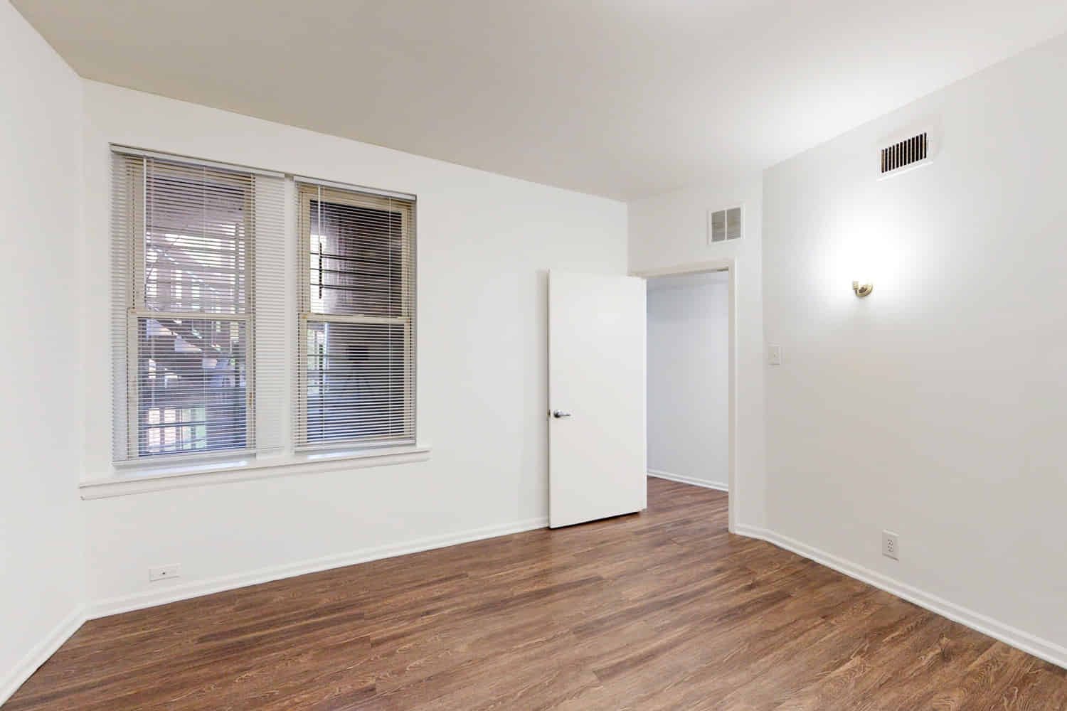 925 East 46th Street — student accommodation in Chicago, United States