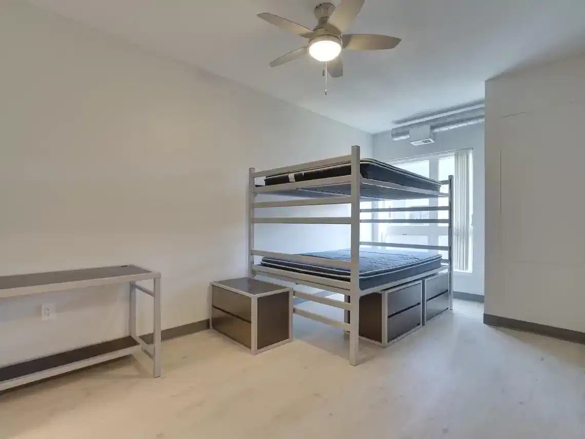 Yugo The Edge On Oak — student accommodation in Minneapolis, United States