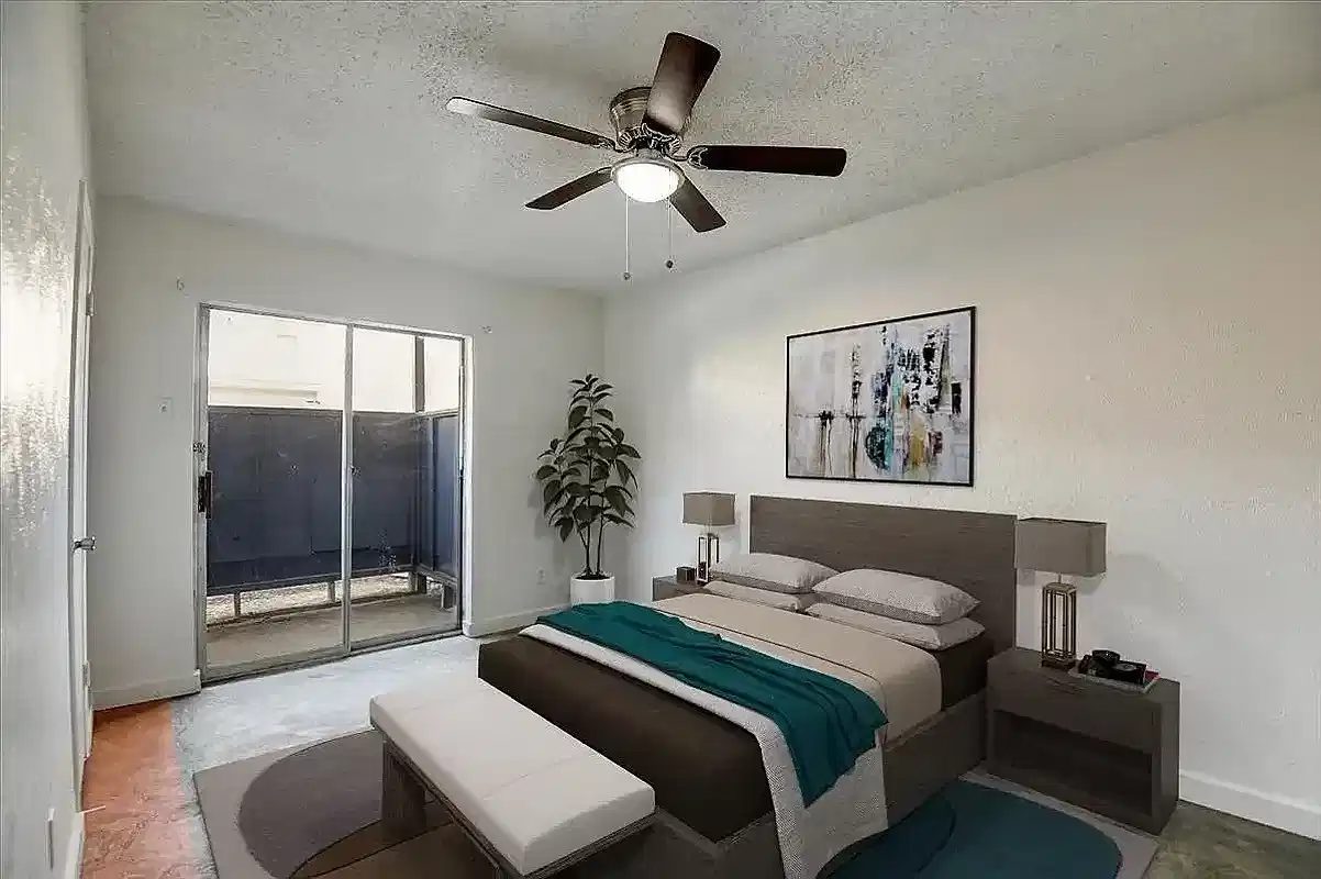 Crash Pads II — student accommodation in Denton, United States