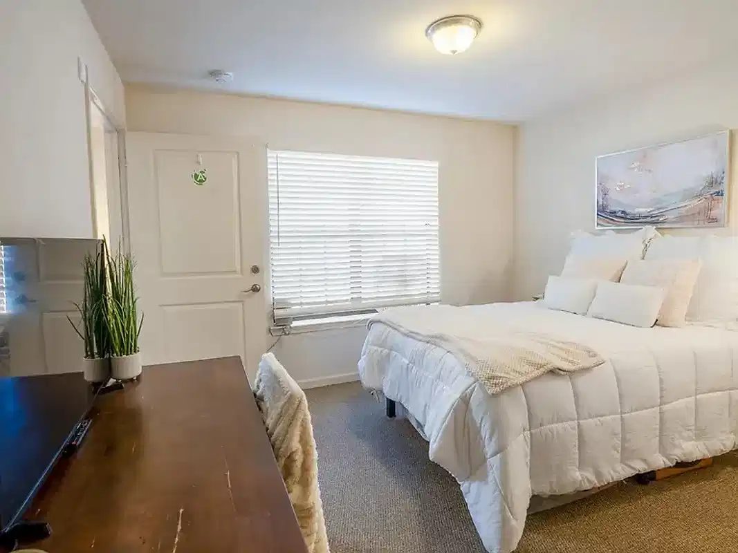 Yugo Flagstaff Grove — student accommodation in Flagstaff, United States
