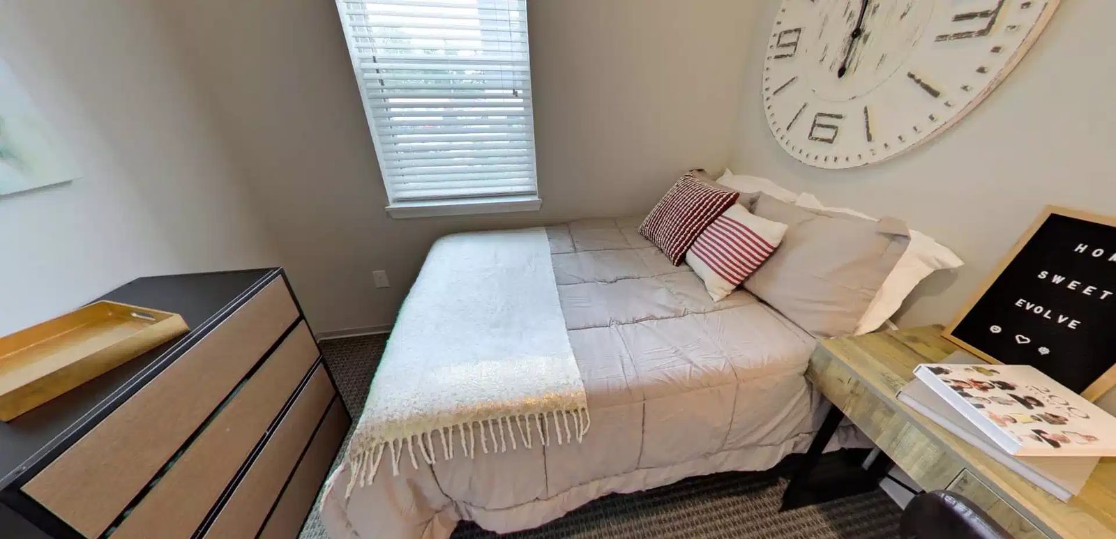 Evolve Bloomington — student accommodation in Bloomington, United States