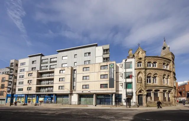 Albert Court — student accommodation in Liverpool, United Kingdom