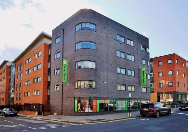 iQ Fenton House — student accommodation in Sheffield, United Kingdom