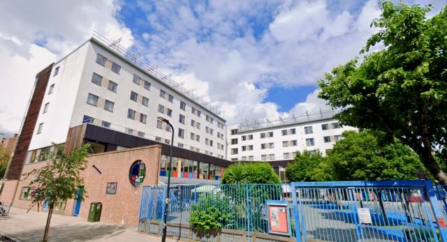 Somerset Court — student accommodation in London, United Kingdom