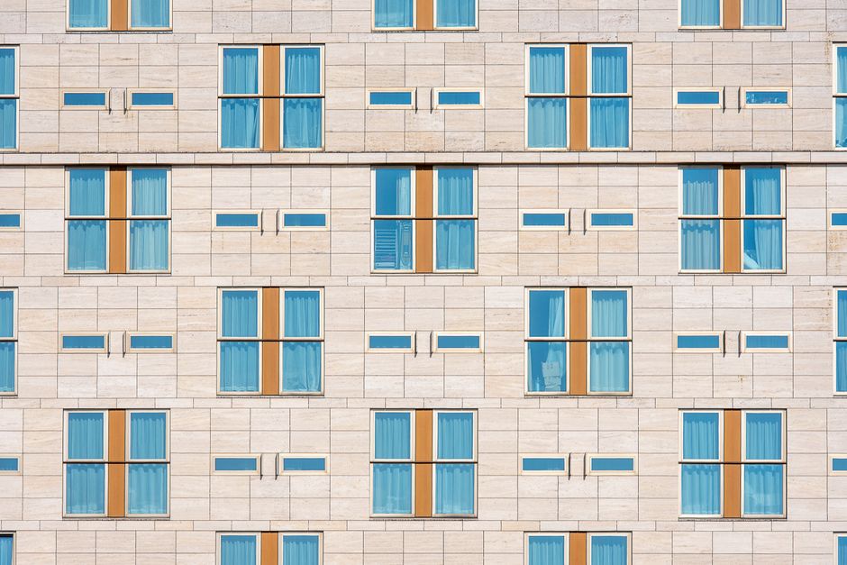Budget Travel Series: Finding Short-Term Student Housing During Christmas Break