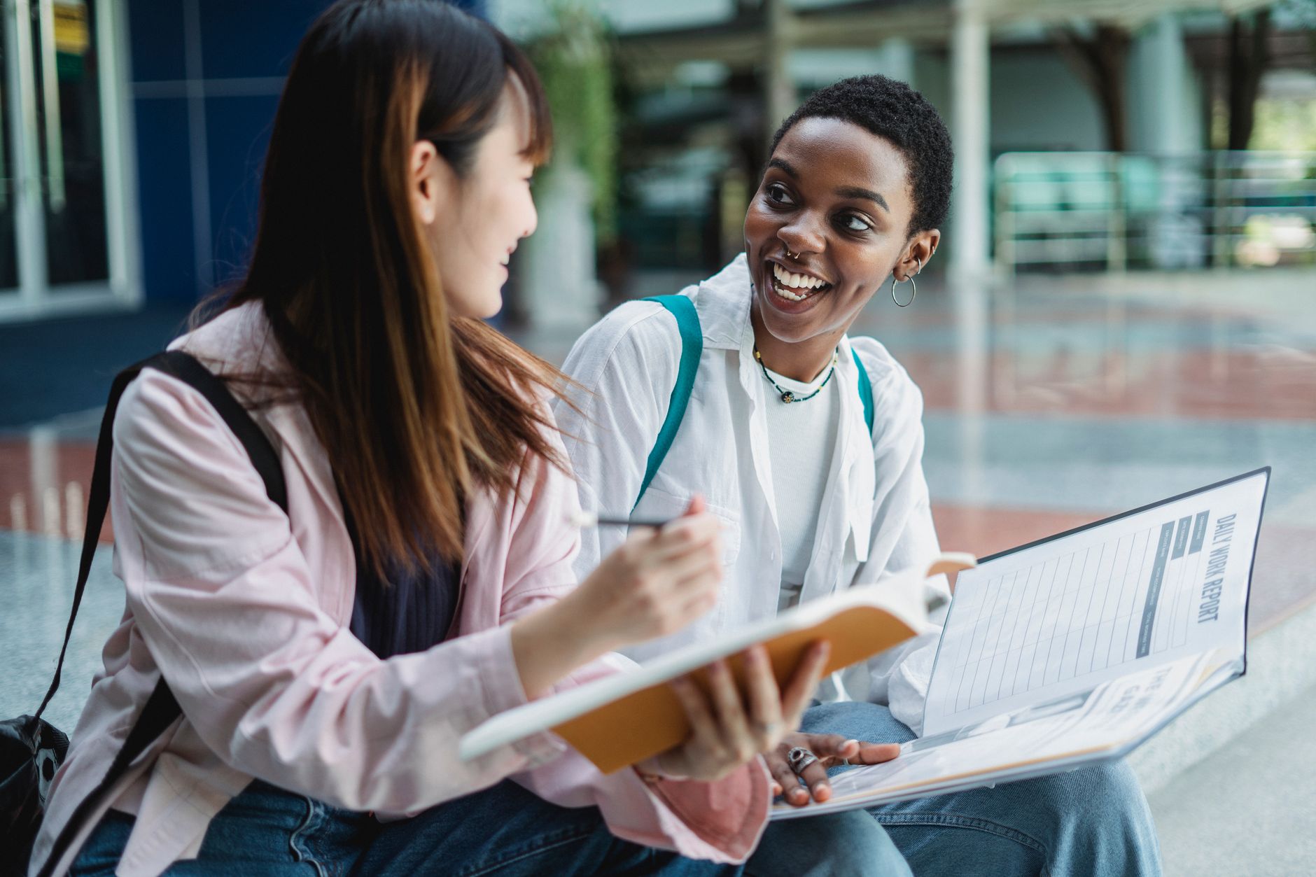 Guia da Adelaide University 2026: Admissão, Taxas e Rankings do G8 para Estudantes Internacionais